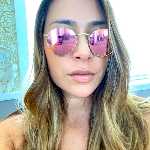 Pink & Gold Round Flash Ray-Bans - Picture 3 of 4
